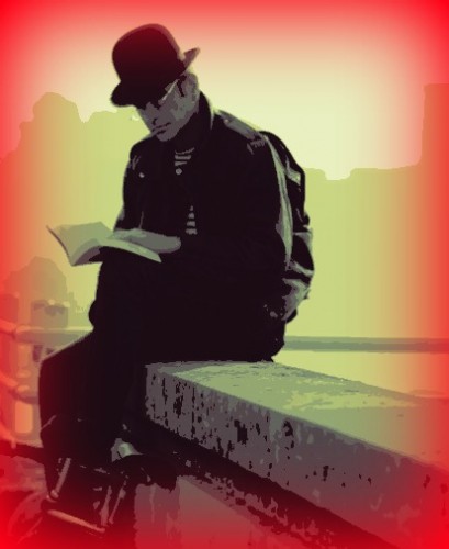 _man_on_waterloo_bridge_by_dippedFEATHER.jpg