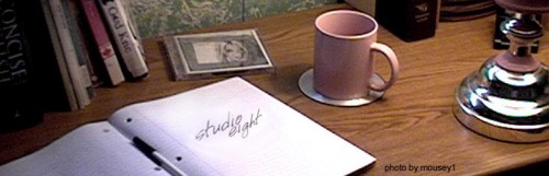 mousey1sdesk.jpg