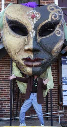 lrod_mardis_gras_mask.jpg