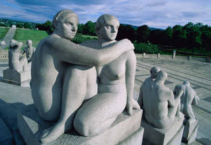 48hrs-oslo-sculpture.jpg