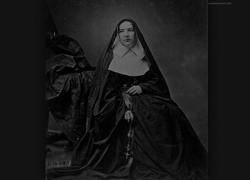 NUN.jpg