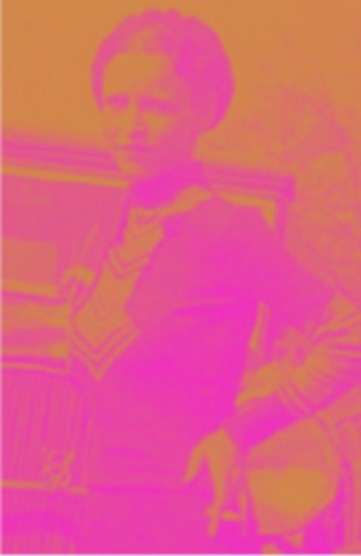 BONNIE PARKER IN PINK AND YELLOW..jpg