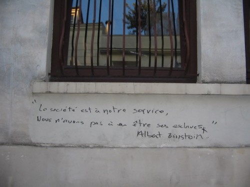Einstein quote paris 09.jpg
