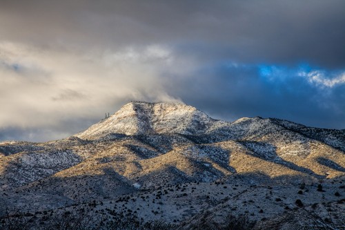 Mingus Snow 1-25-17 C5D01a.jpg